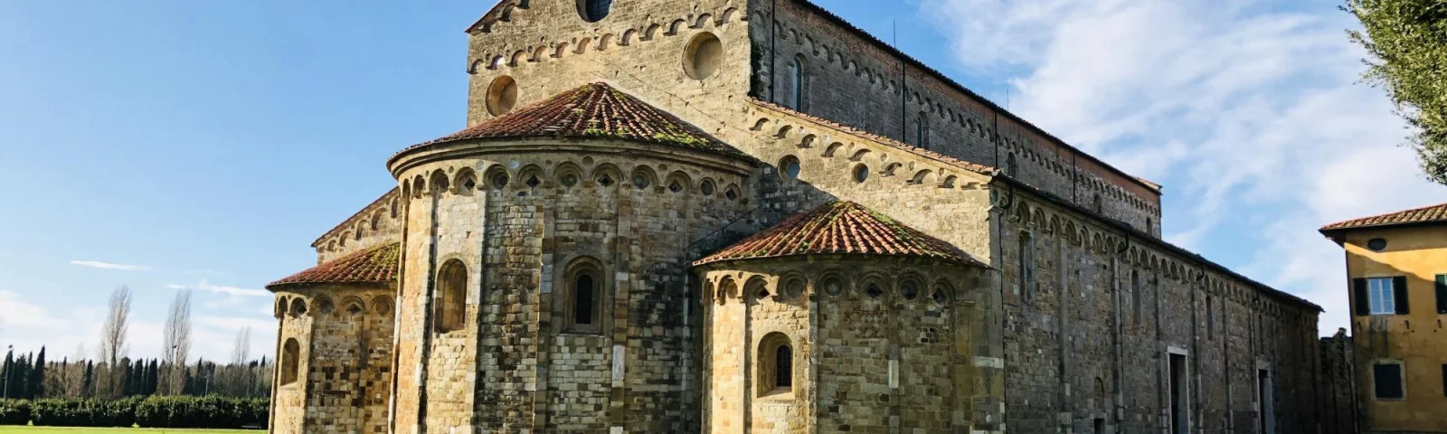 Locandina: Basilica romanica