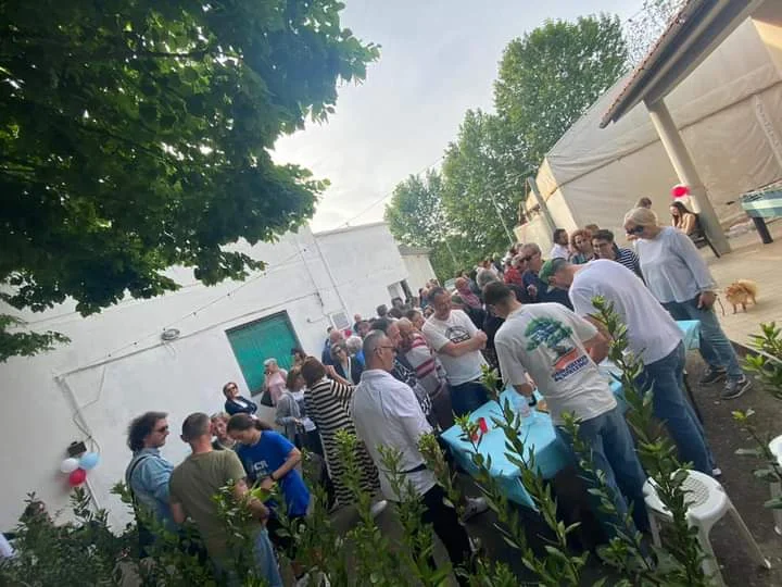 Inaugurazione della BIBLIOCABINA #LibriInCircolo: foto 2
