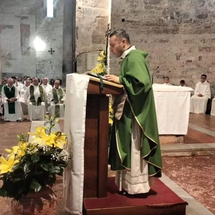 Locandina: Mi chiamo don Bryan Dal Canto...